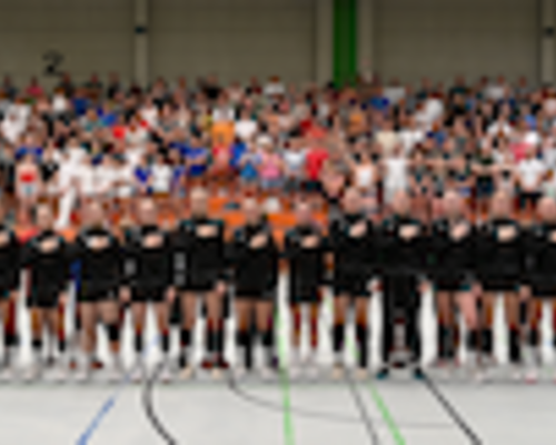 Smits lädt U17w nach Naumburg