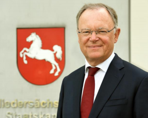 Ministerpräsident Stephan Weil übernimmt Schirmherrschaft für Rollstuhlhandballmeisterschaft