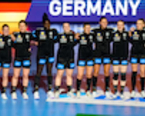 WM-Startschuss mit 16 Spielerinnen