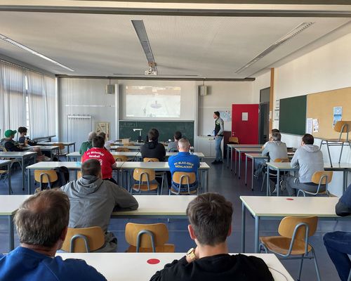 Vorbereitungslehrgänge 2021 – SchiedsrichterInnen im Bezirk AES sind fit für die anstehenden Hallenrunde